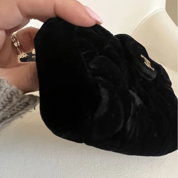 💯 Chanel mini pouch / bag with a Chanel chain - Picture 7 of 8